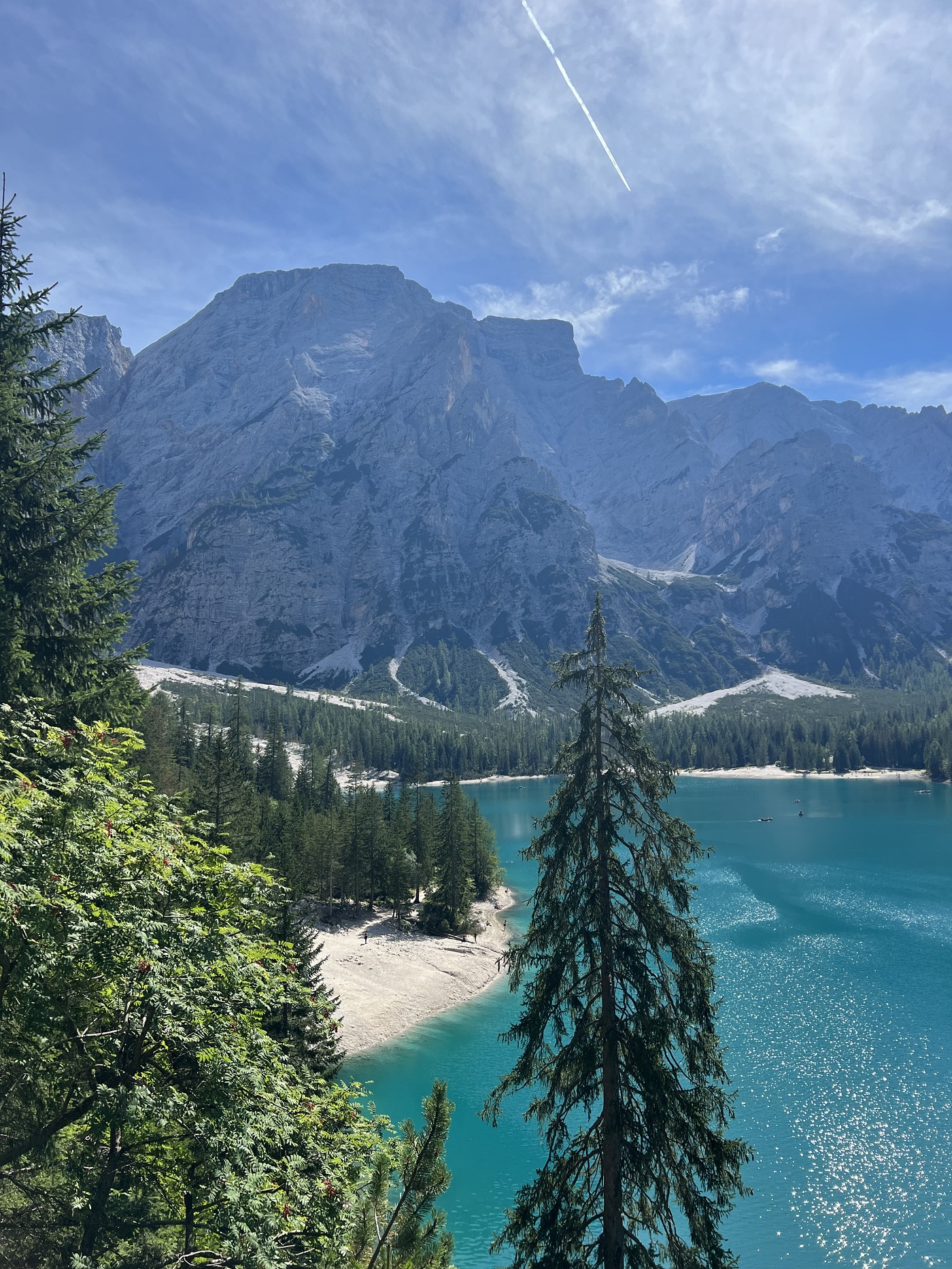 lago di braies, best hikes and things to do near Cortina d'Ampezzo