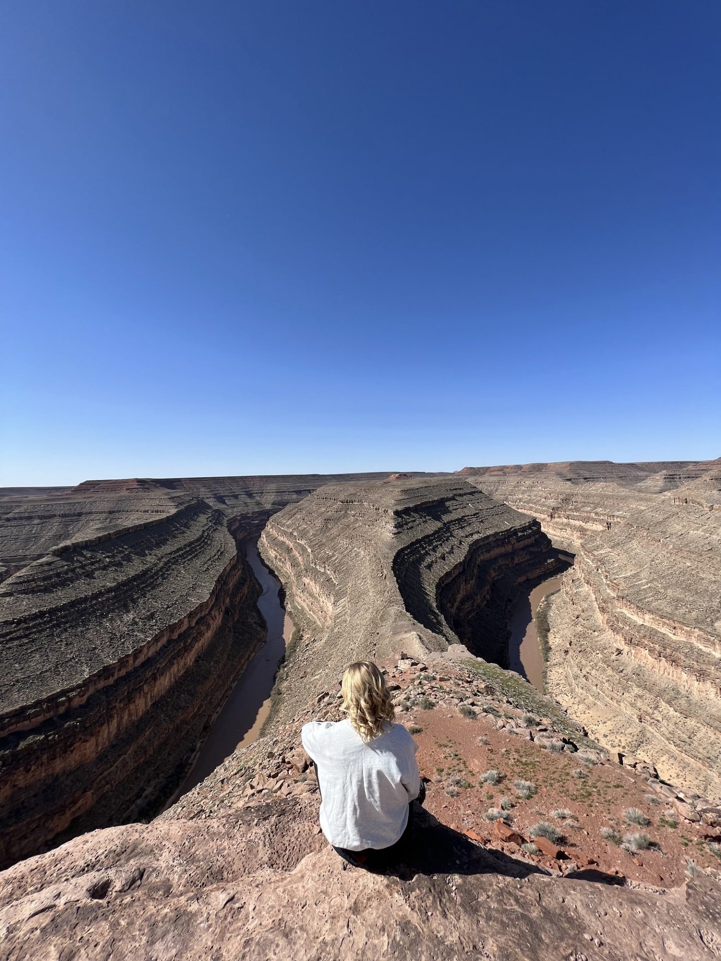 Lower Monument Valley, Teardrop Arch and Hunt’s Mesa