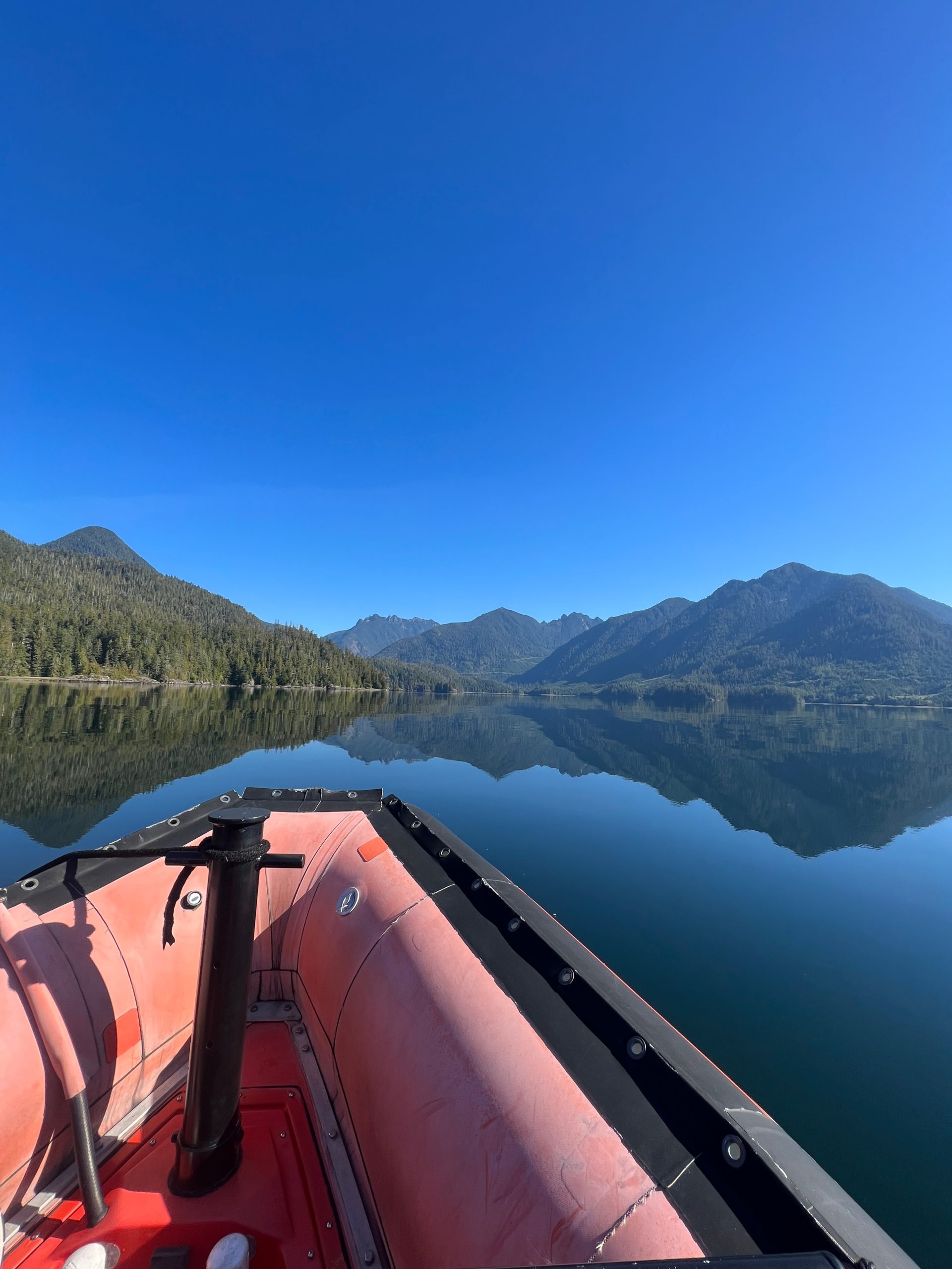 The end of the boat with a view out to sea in Tofino, Vancouver Island